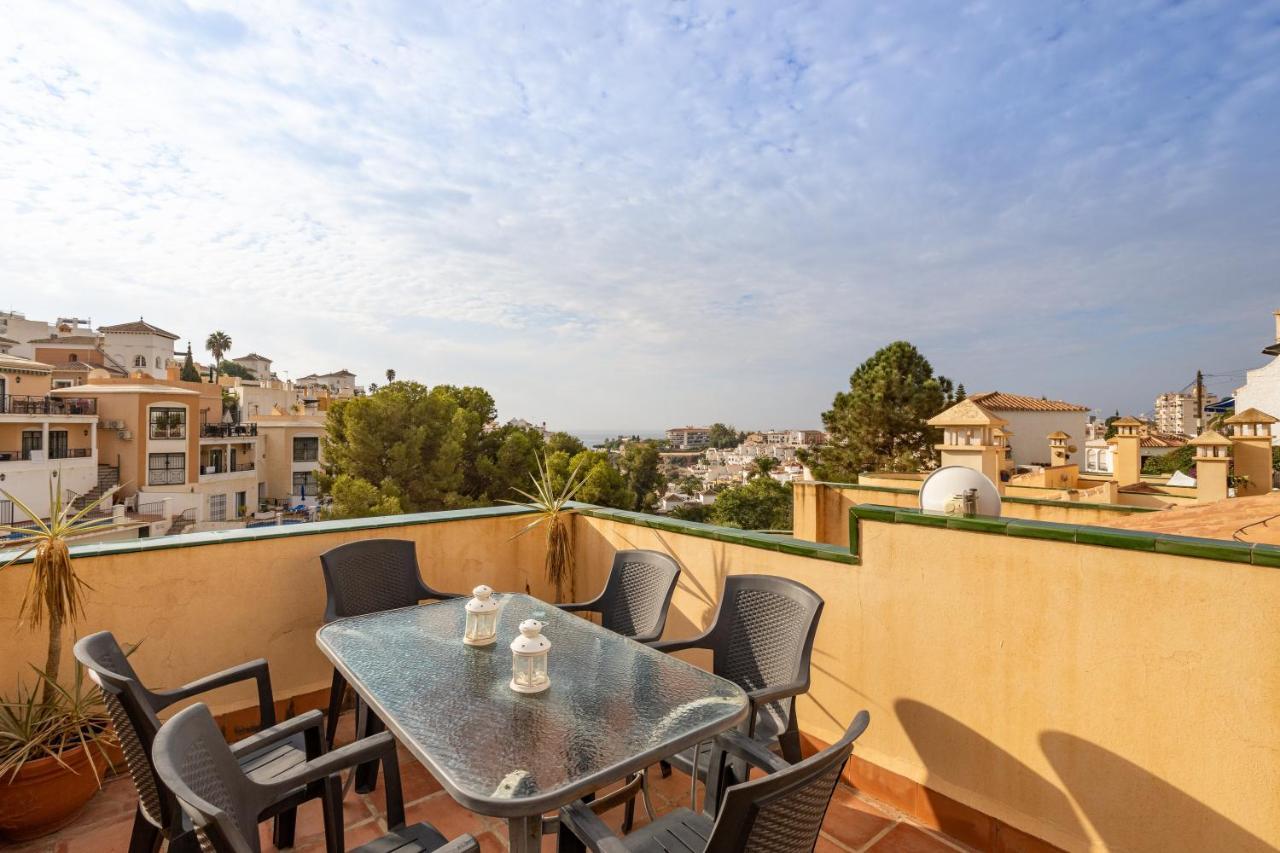 Las Flores 5 - Large Townhouse Нерха Екстериор снимка